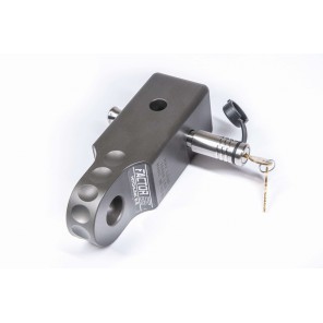 LOCKING HITCH PIN (FOR 2-2.5 INCH RECEIVERS)