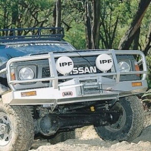ARB Commercial Bull Bars Nissan Patrol Gr Y60